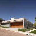 Dante House / Bloco Arquitetos - Exterior Photography, Facade